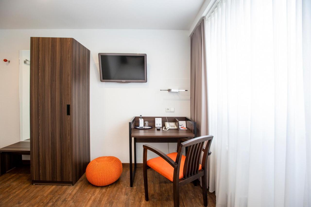 Sevendays Hotel קרלסרוהה מראה חיצוני תמונה