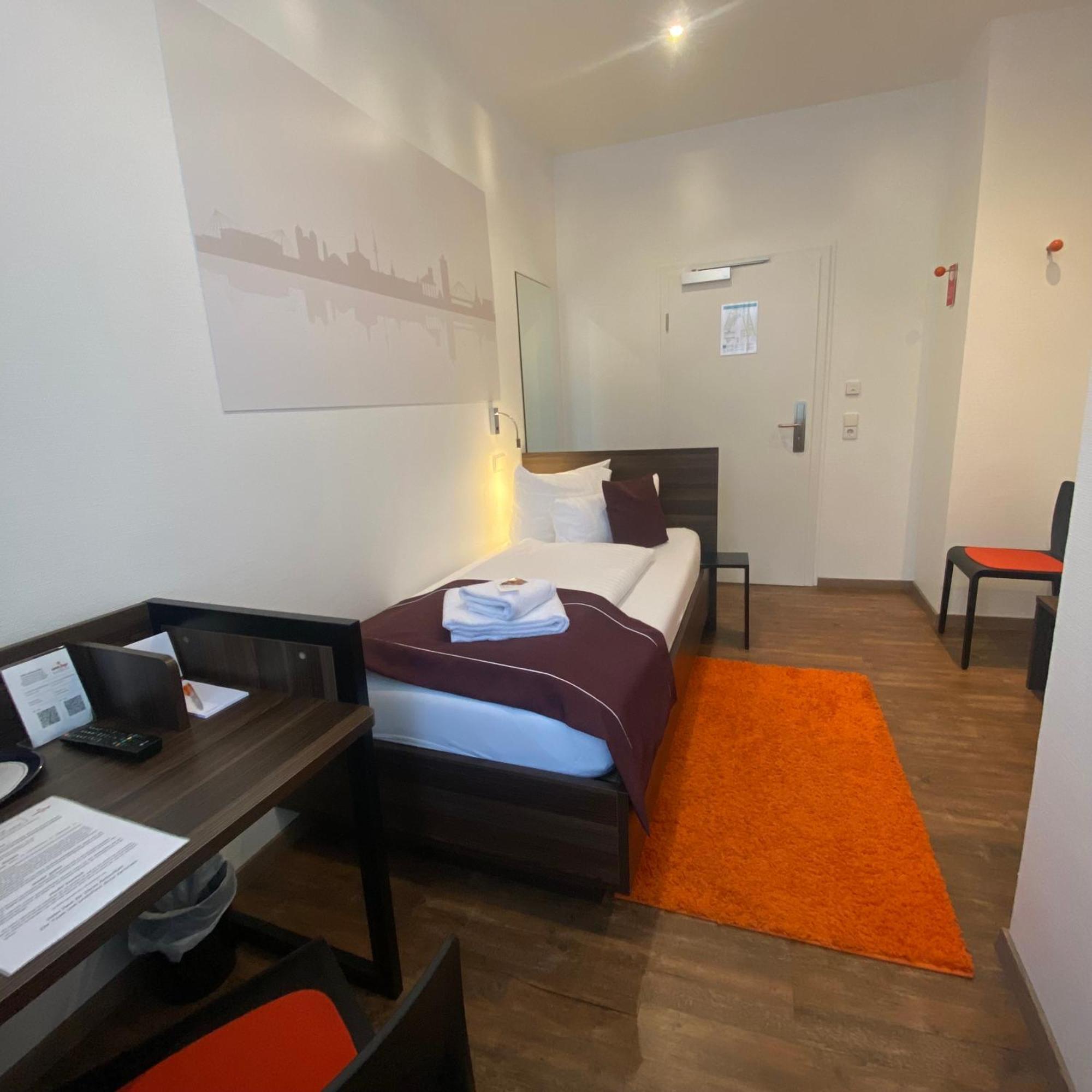 Sevendays Hotel קרלסרוהה מראה חיצוני תמונה